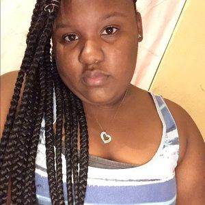 Meet your Posher, Imani